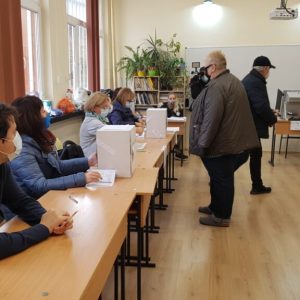 При рекордно ниска активност, ДПС пак е първа политическа сила в Шуменска област