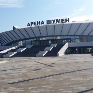 „Арена Шумен“, за която бяха похарчени 13 млн.лв. е обявена за опасна за спорт
