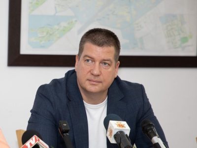 Кадрите на Борисов в страната се предават „без бой“: Кметът на Стара Загора напусна кораба