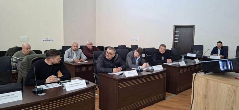 Никой не иска председателските места на големи изборни секции в Никола Козлево